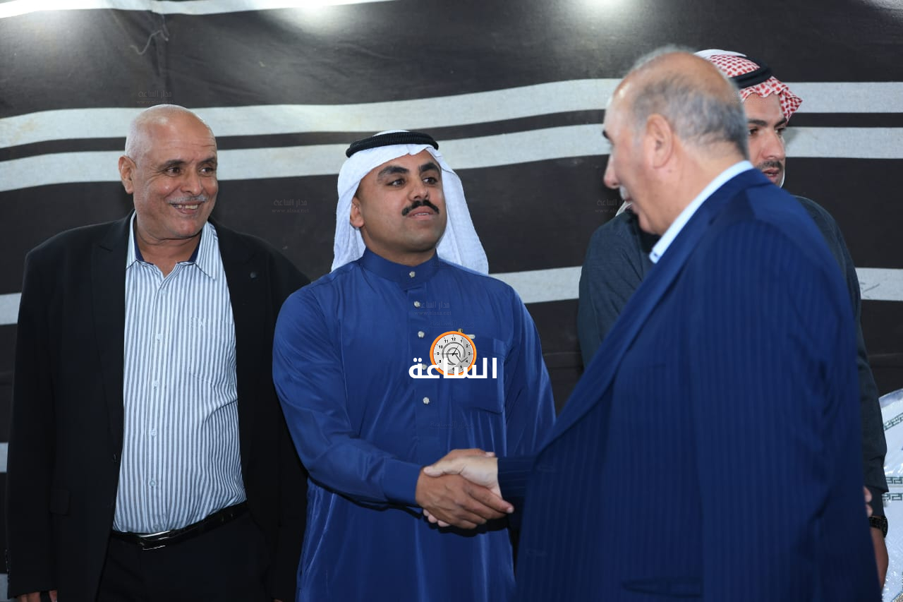 Madar Al-Saa Images 0.46763353887960435