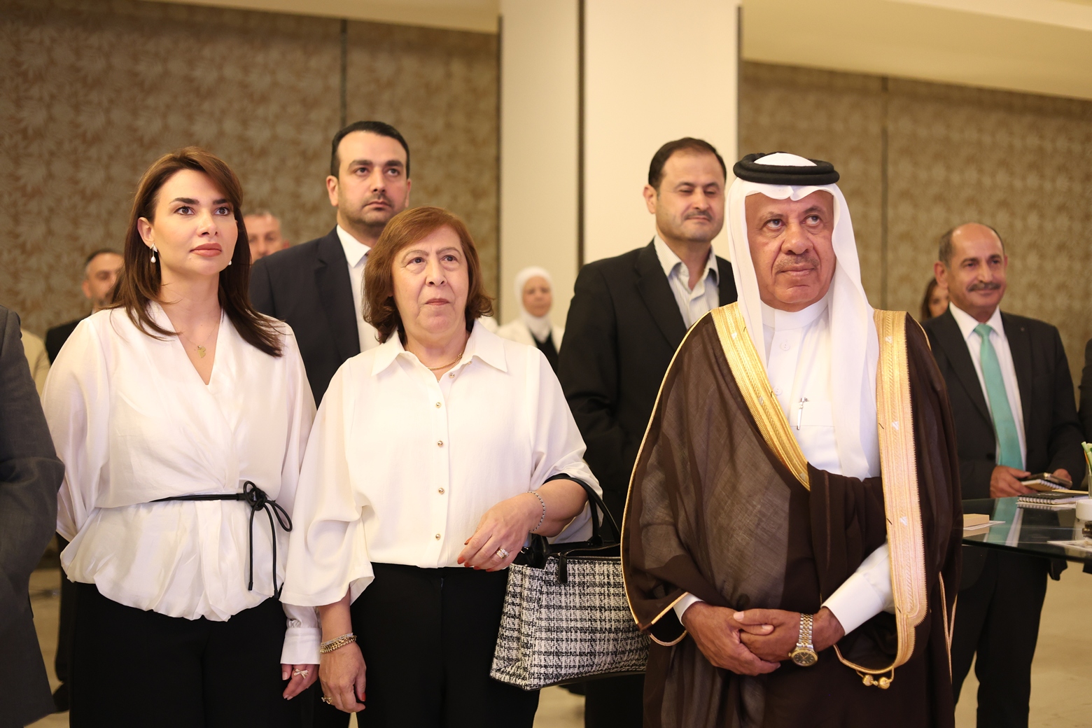 Madar Al-Saa Images 0.6027513145225654