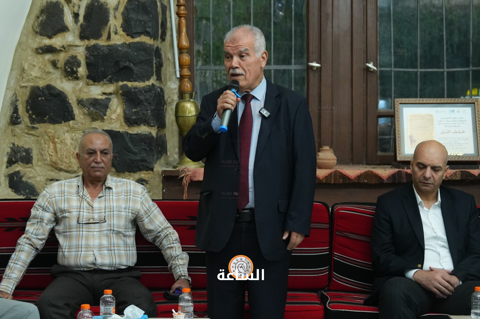 Madar Al-Saa Images 0.043527450543663804