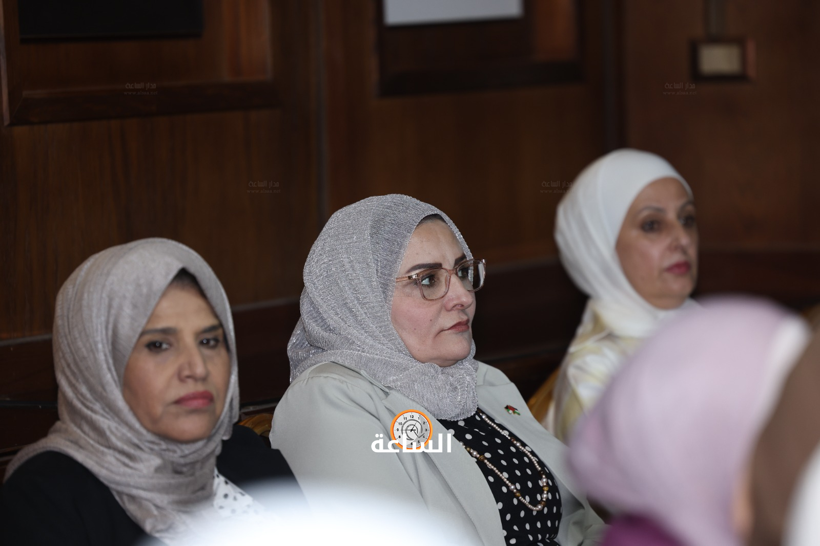 Madar Al-Saa Images 0.2375333952563956