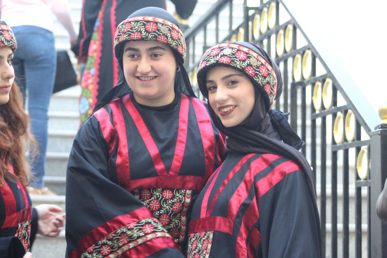 Madar Al-Saa Images 0.8194891374493658