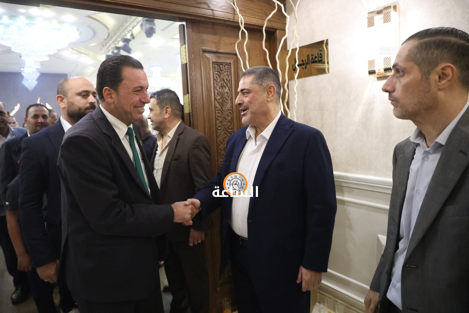Madar Al-Saa Images 0.35758692648372703