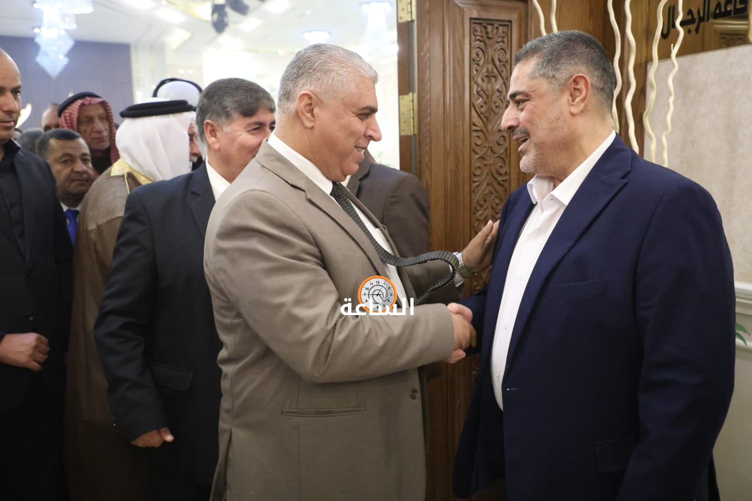 Madar Al-Saa Images 0.9604843660632008