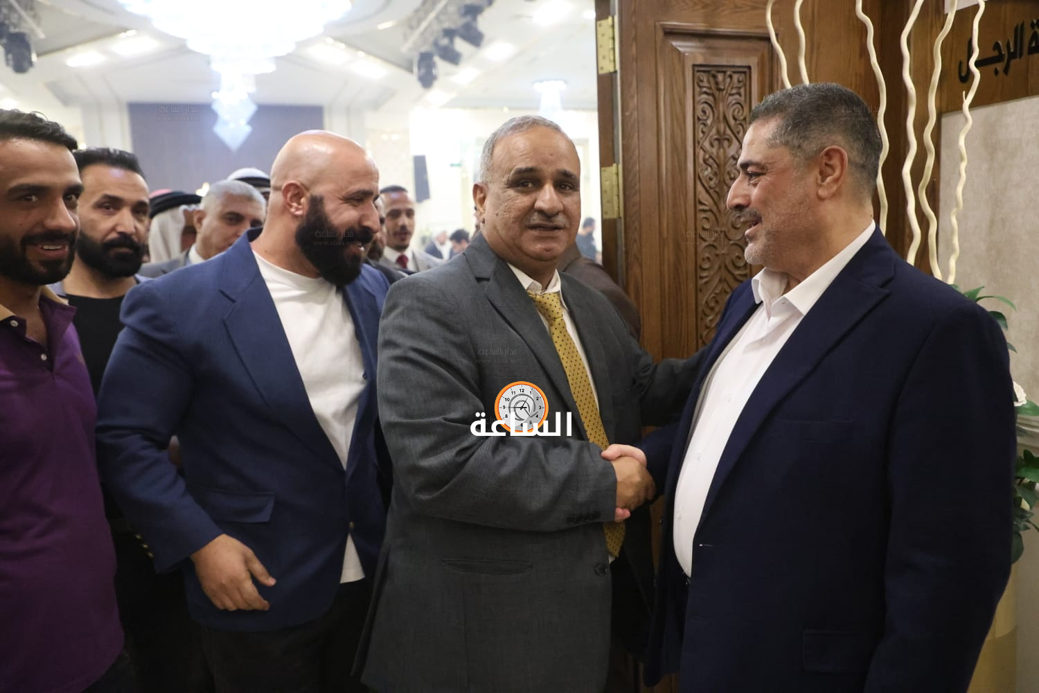 Madar Al-Saa Images 0.02894696934884522