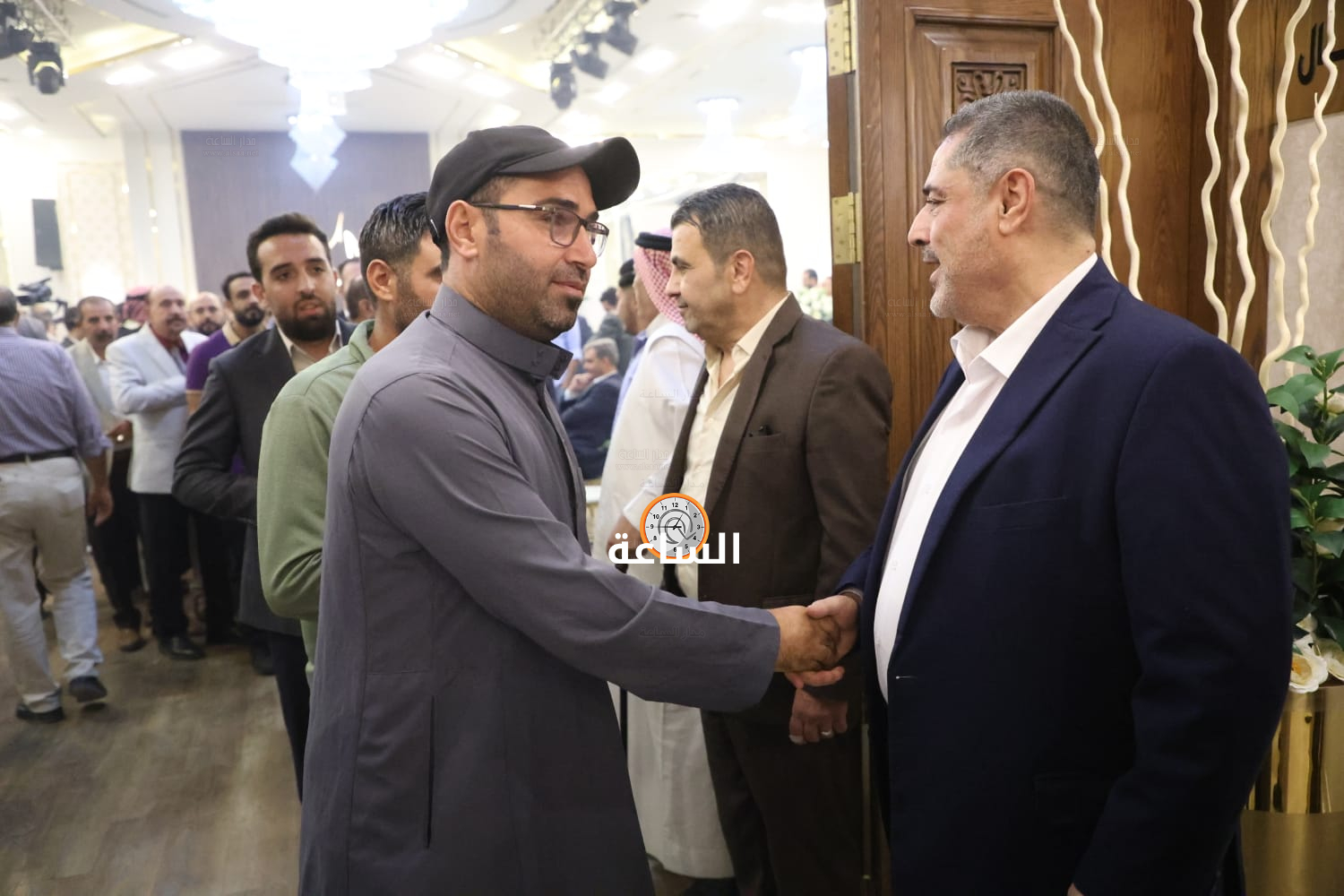 Madar Al-Saa Images 0.81912075934978