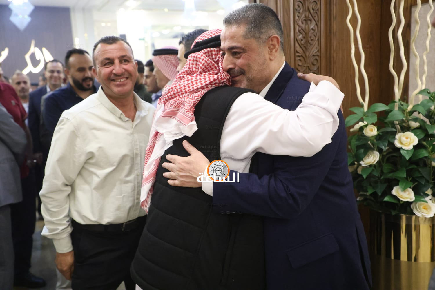 Madar Al-Saa Images 0.14945915420628542