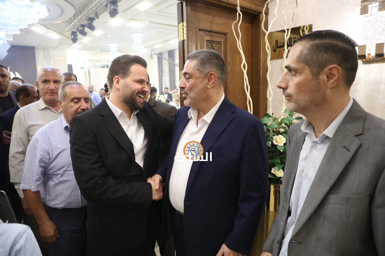 Madar Al-Saa Images 0.9651638224582372