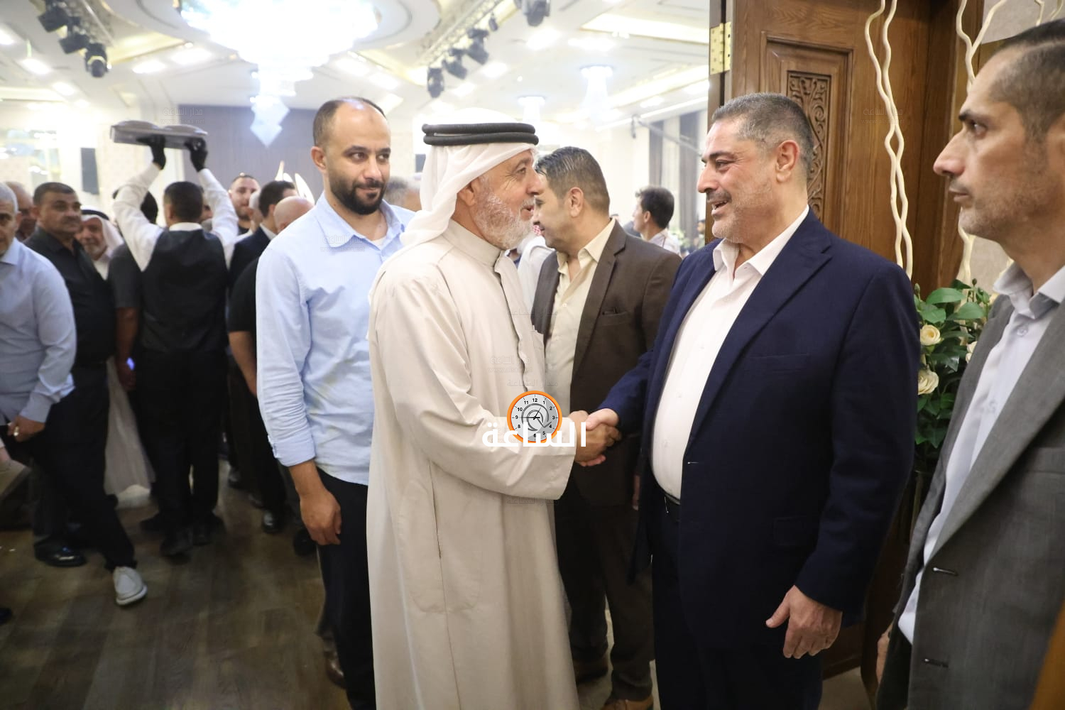 Madar Al-Saa Images 0.36752628012412025
