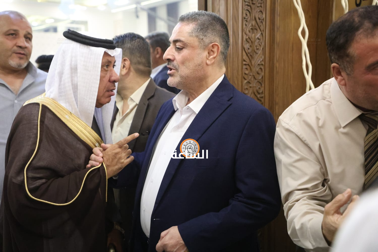 Madar Al-Saa Images 0.3459762448190855