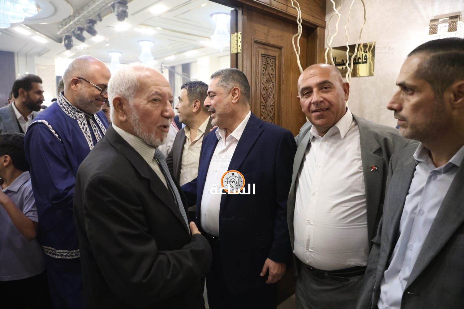 Madar Al-Saa Images 0.33826346731773005