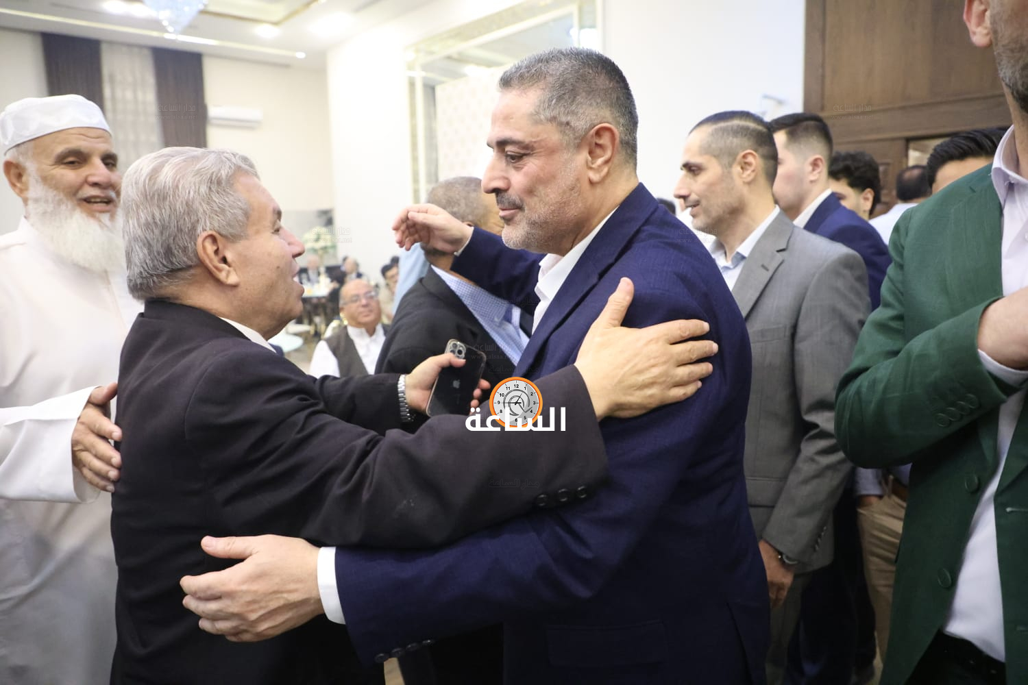 Madar Al-Saa Images 0.8057562333269563