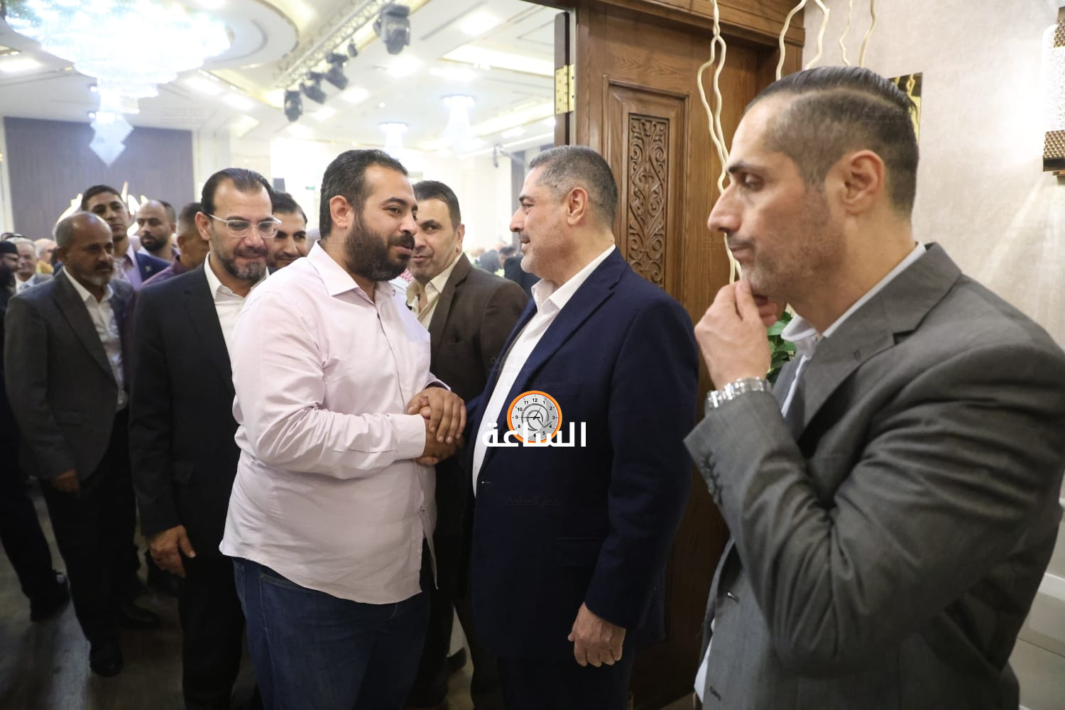 Madar Al-Saa Images 0.3629305725494153