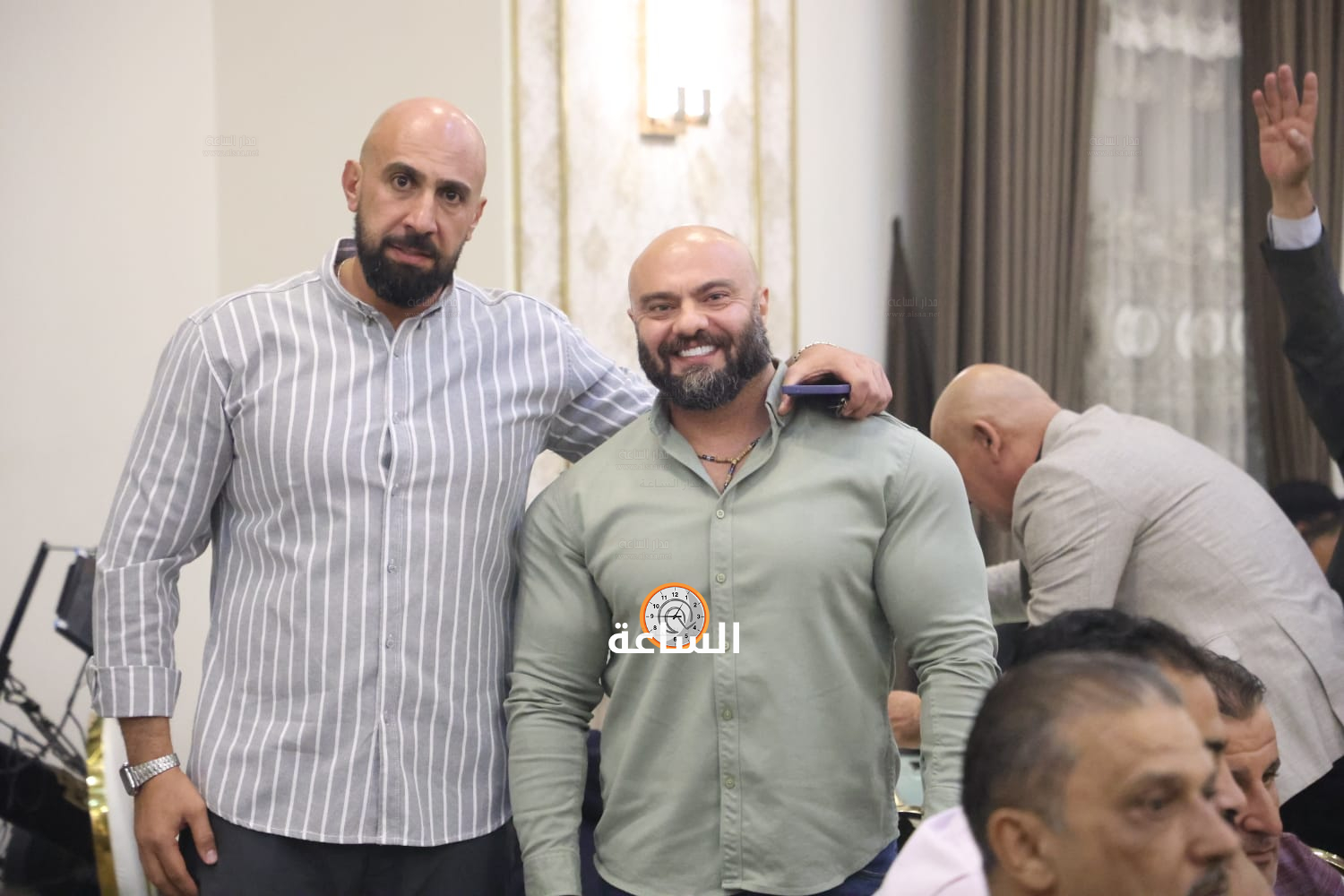 Madar Al-Saa Images 0.18003684160793565