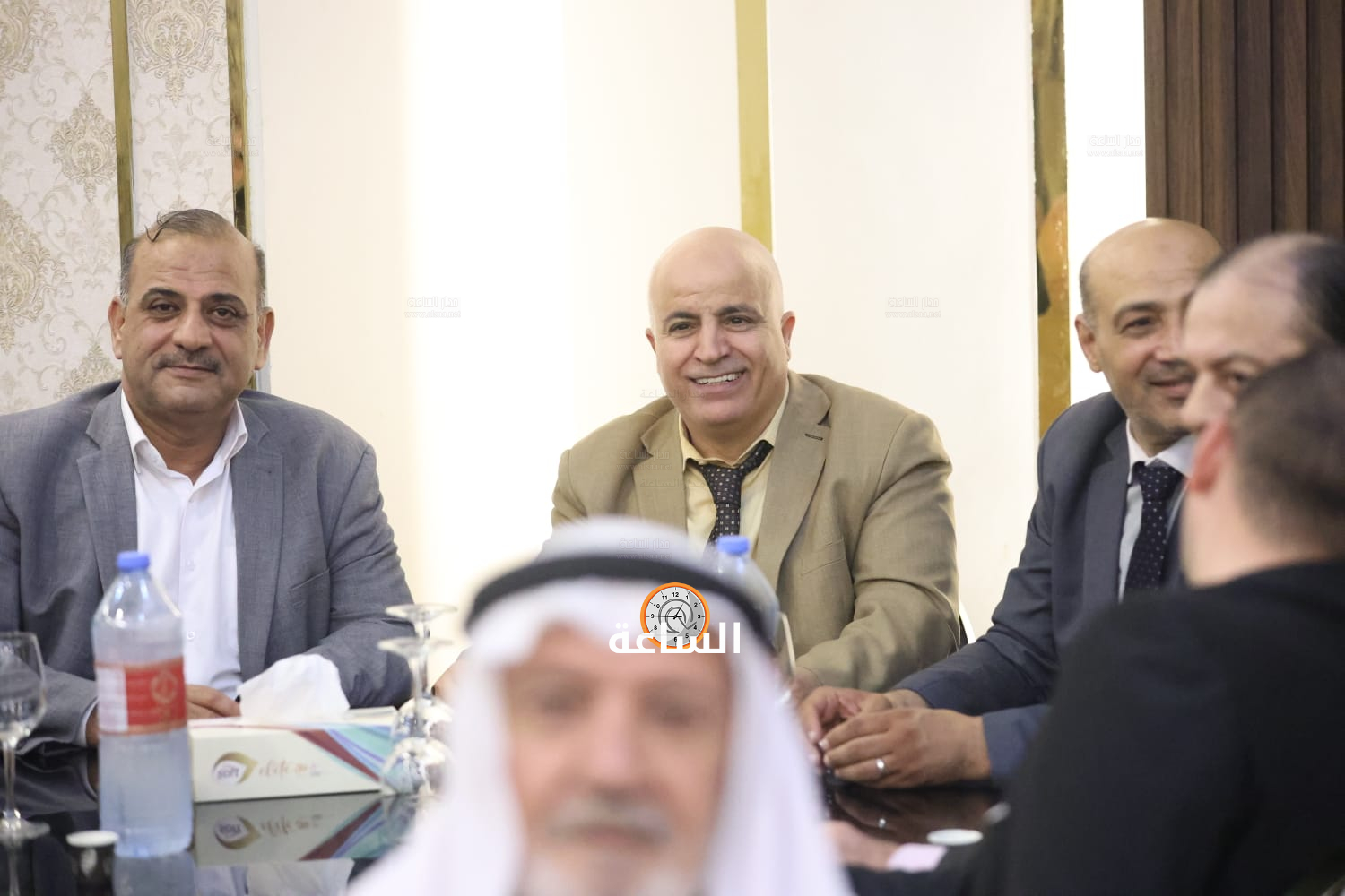 Madar Al-Saa Images 0.3412624416485476