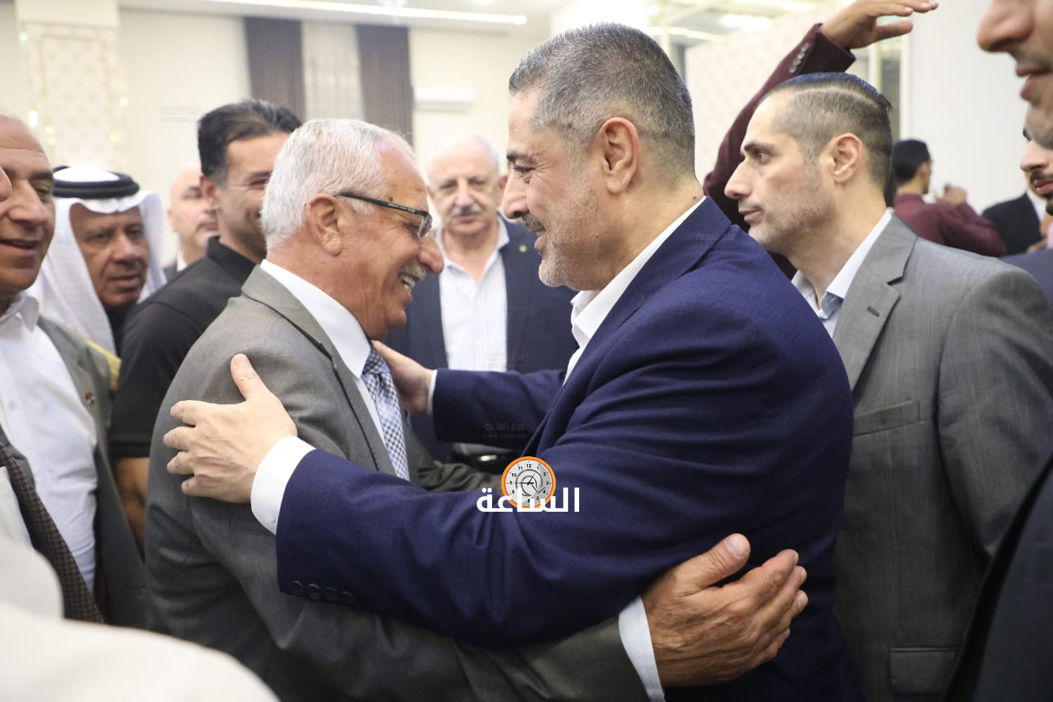 Madar Al-Saa Images 0.20473864614134107