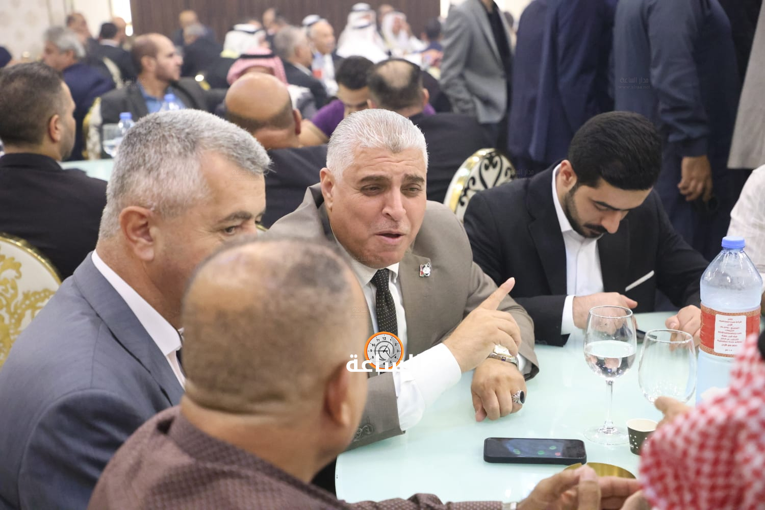 Madar Al-Saa Images 0.14164594295885002