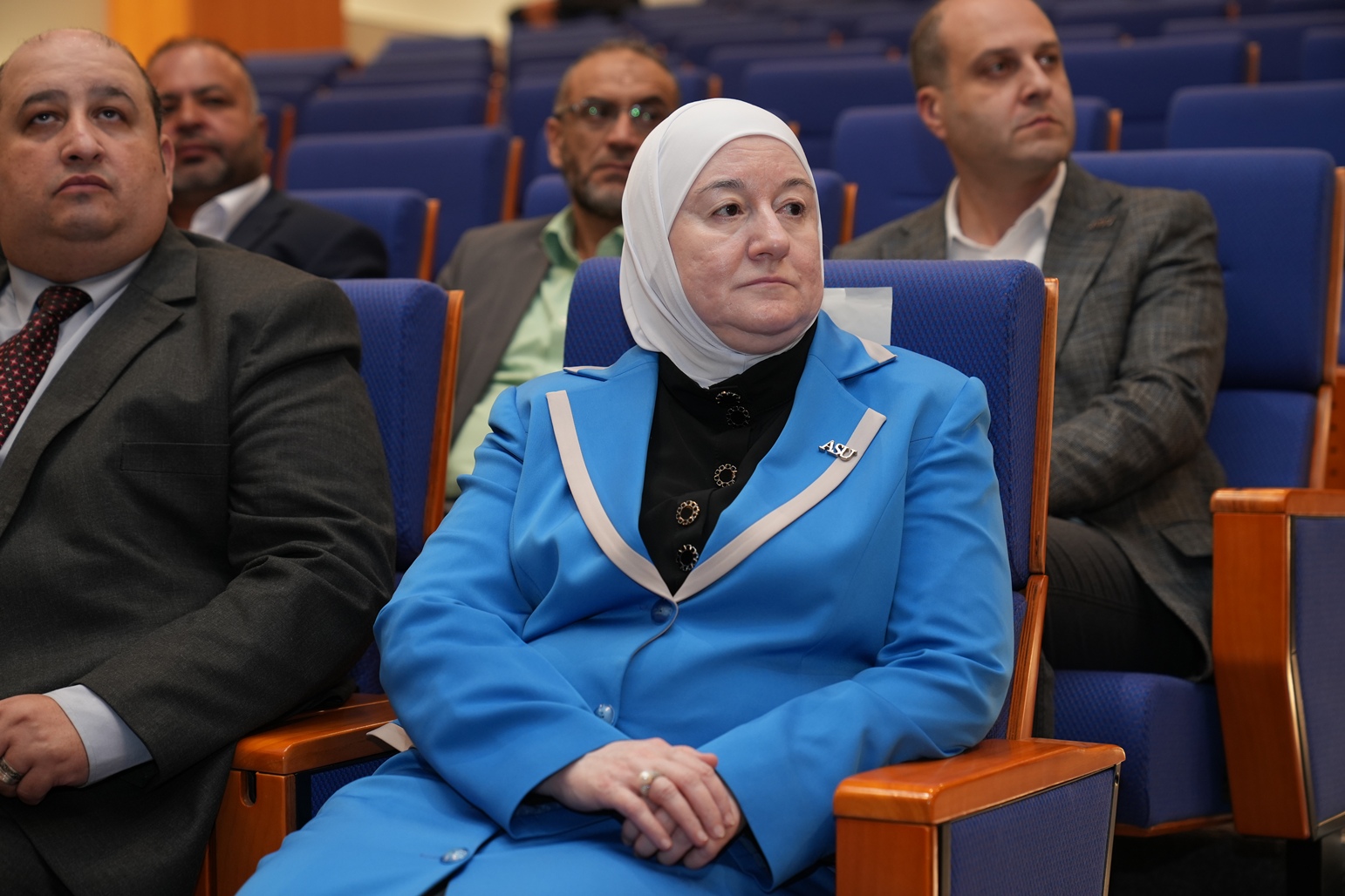 Madar Al-Saa Images 0.7762865349169408