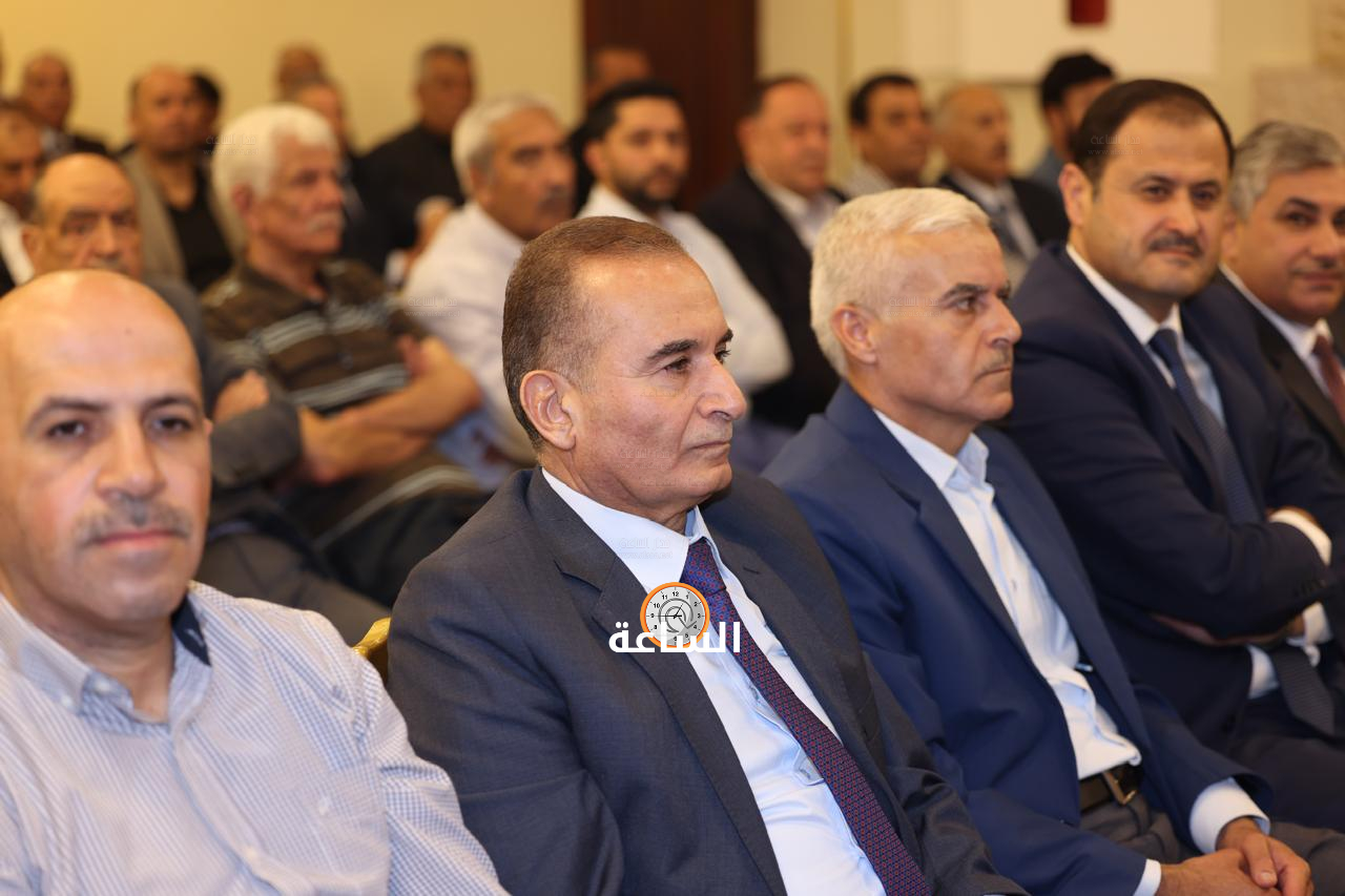 Madar Al-Saa Images 0.48124981975172365