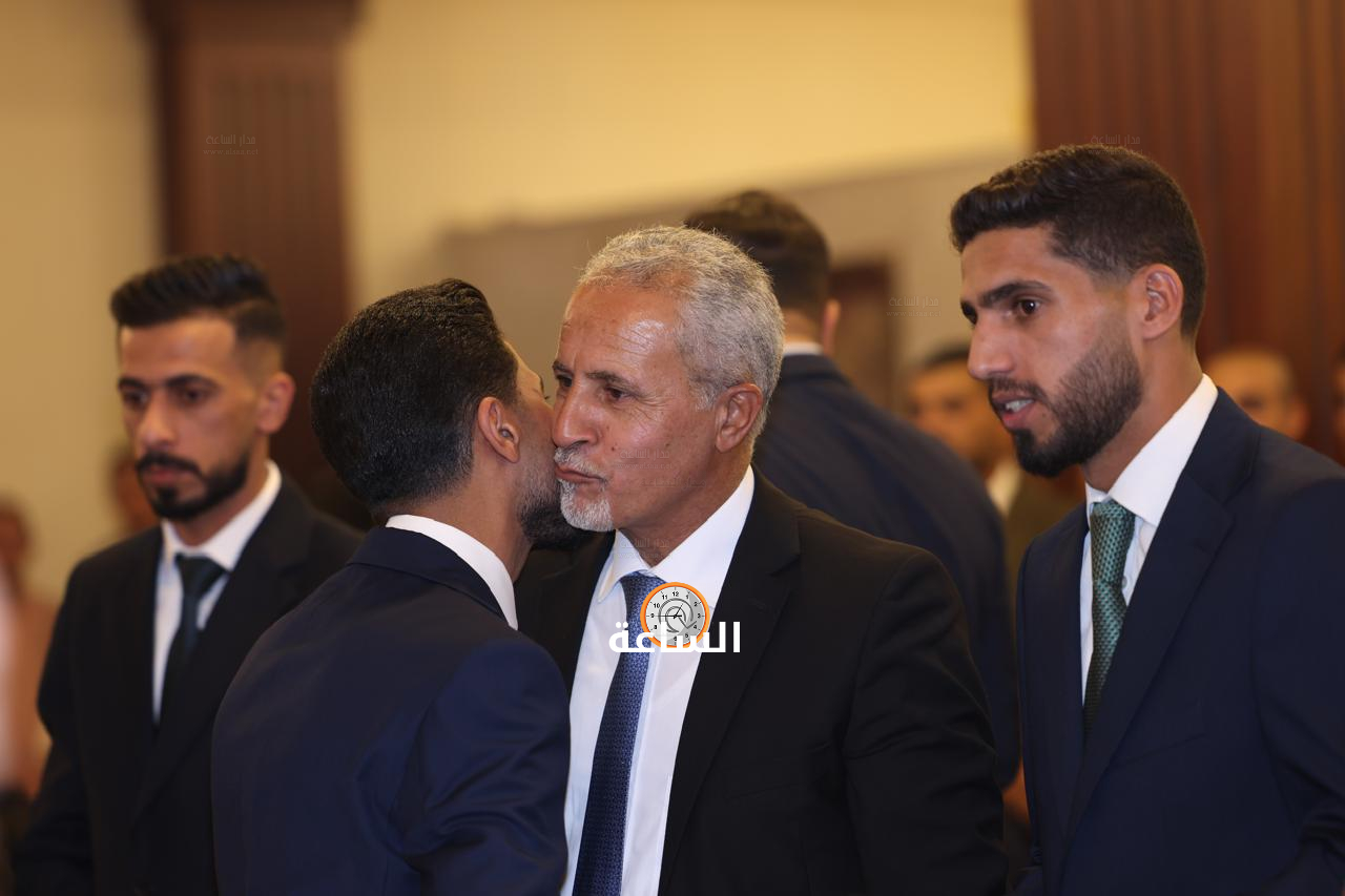 Madar Al-Saa Images 0.9639300022448154