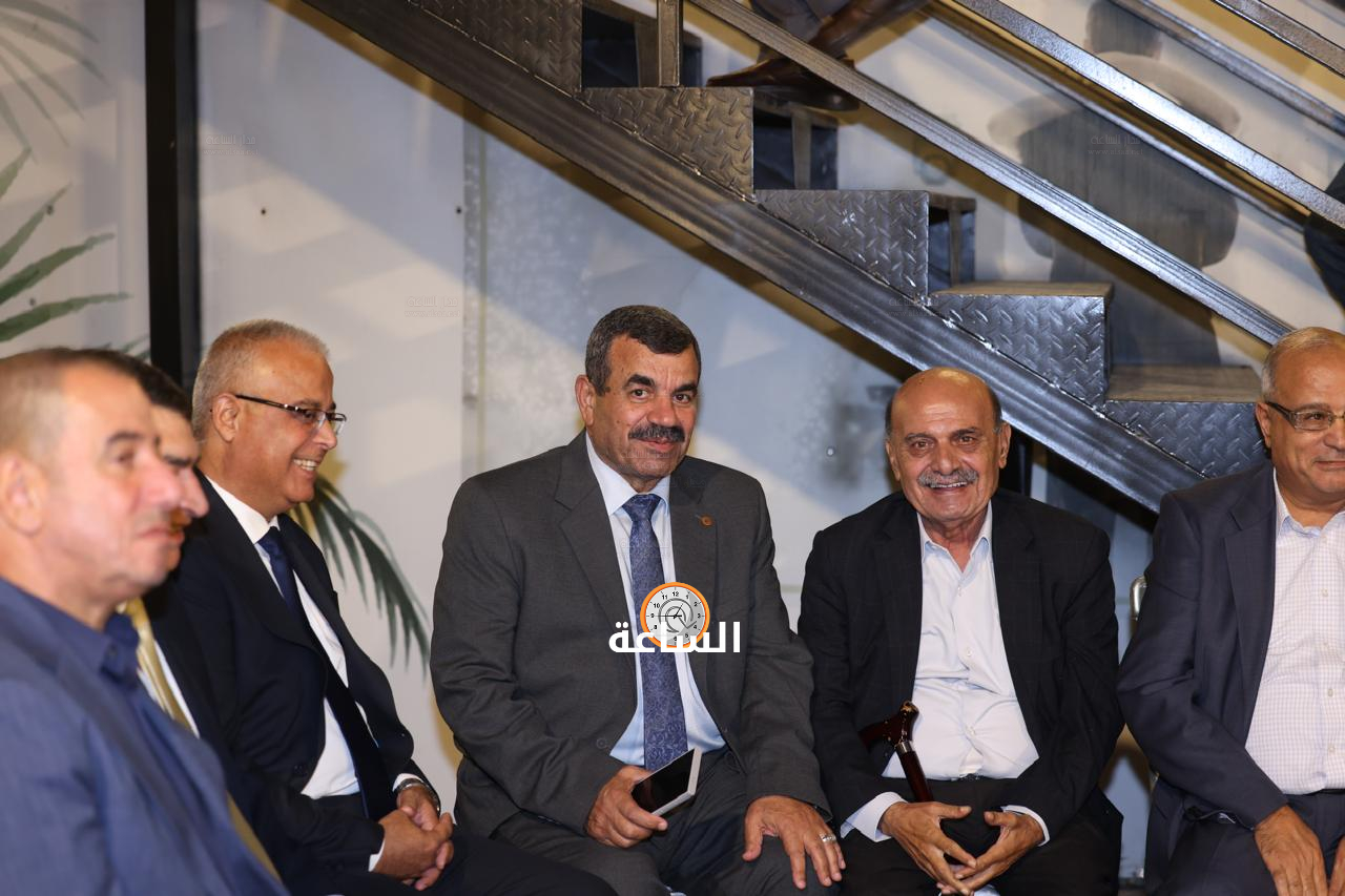 Madar Al-Saa Images 0.12893637633797783