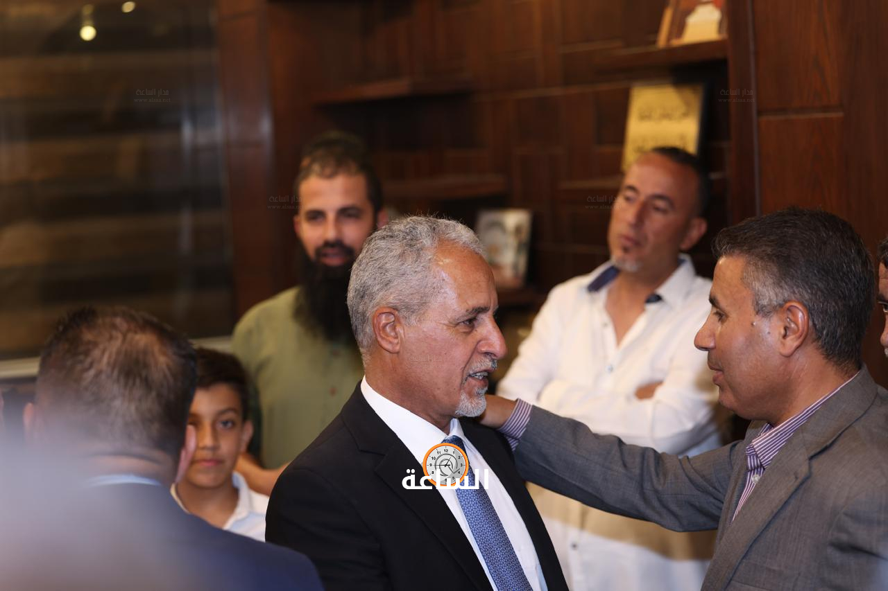 Madar Al-Saa Images 0.7416693853256251