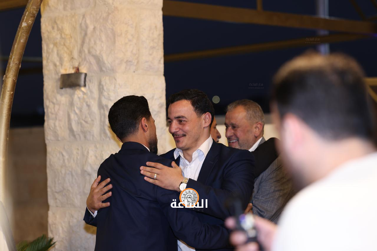 Madar Al-Saa Images 0.7252109345936063