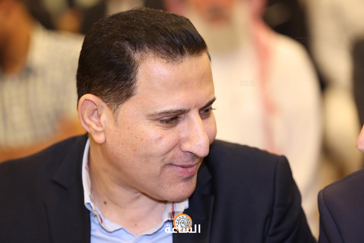 Madar Al-Saa Images 0.8223866687514099