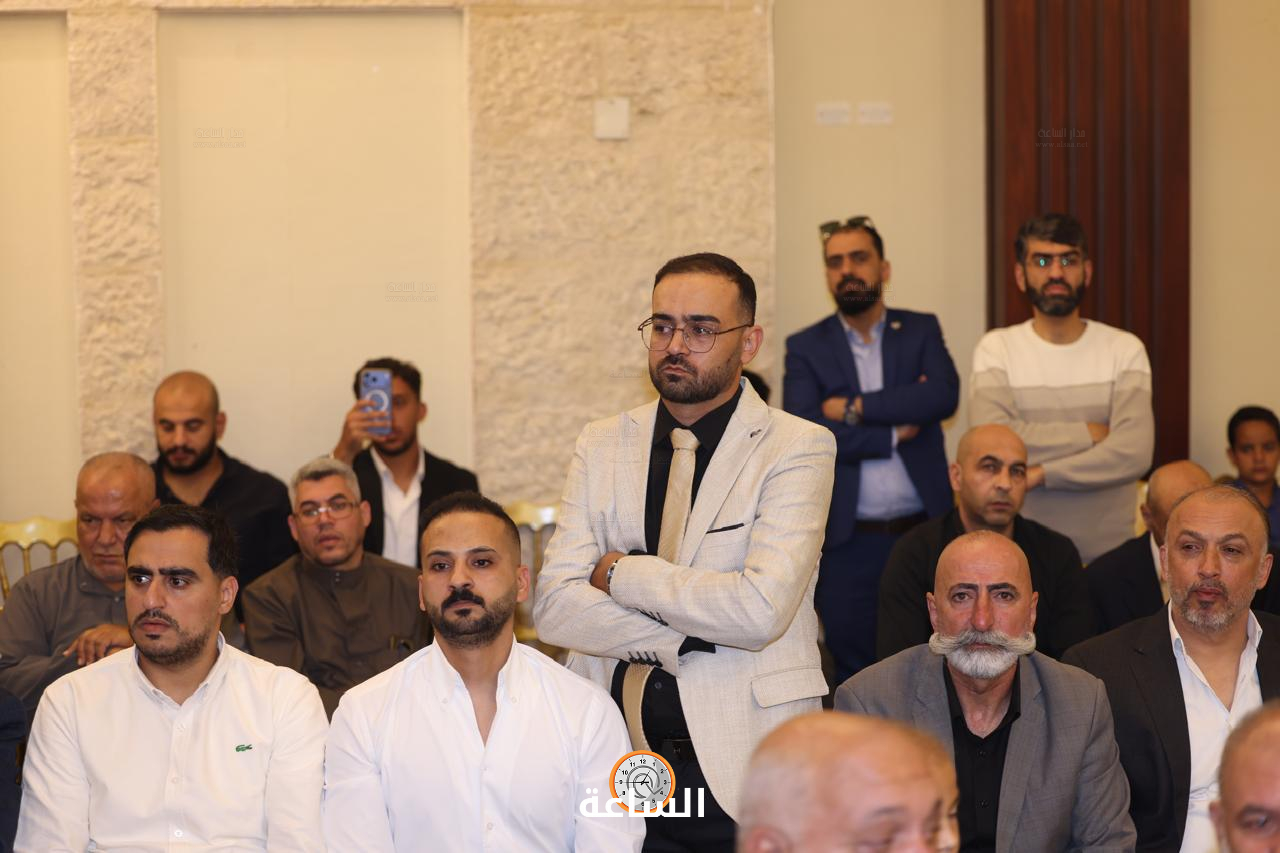 Madar Al-Saa Images 0.013067344060592179