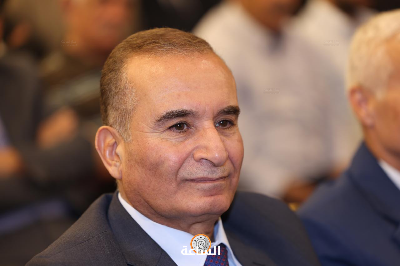 Madar Al-Saa Images 0.6096524434675626