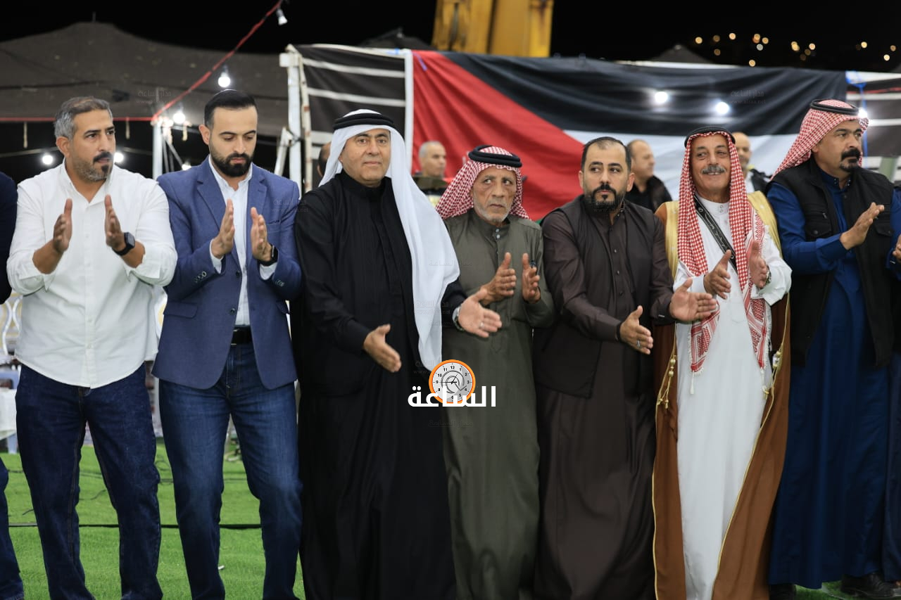 Madar Al-Saa Images 0.1900793229700125