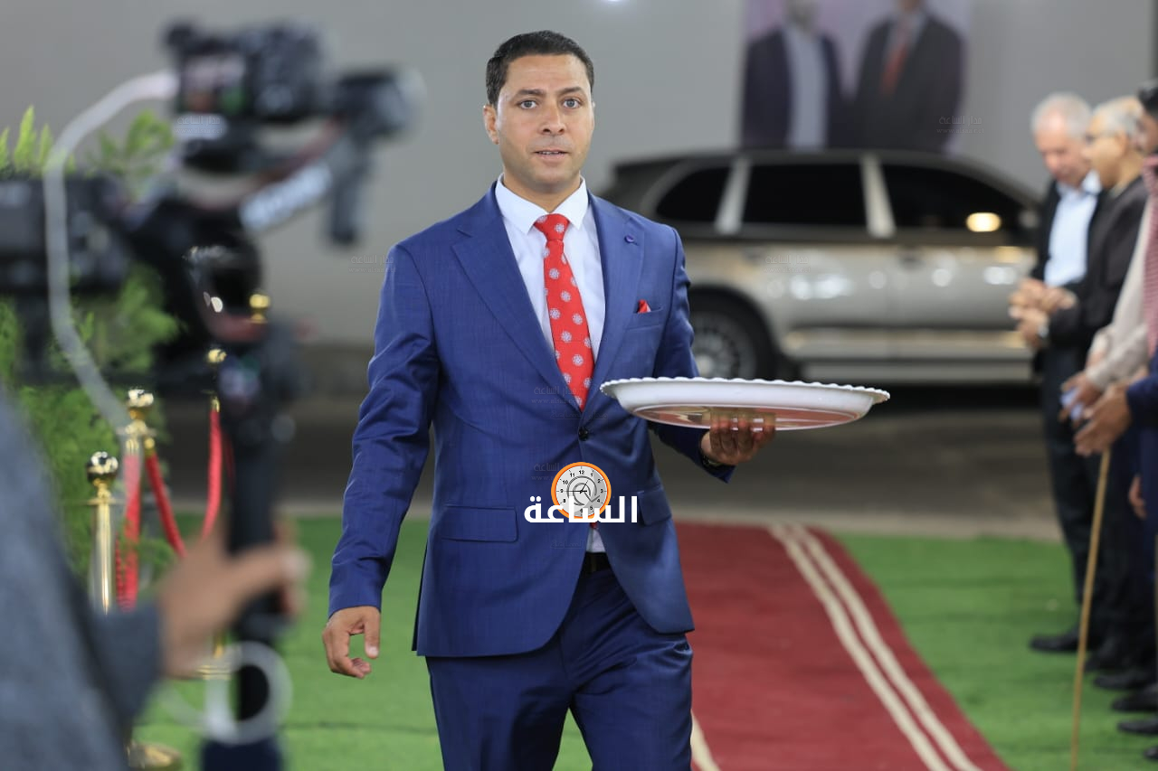Madar Al-Saa Images 0.8919076219890075