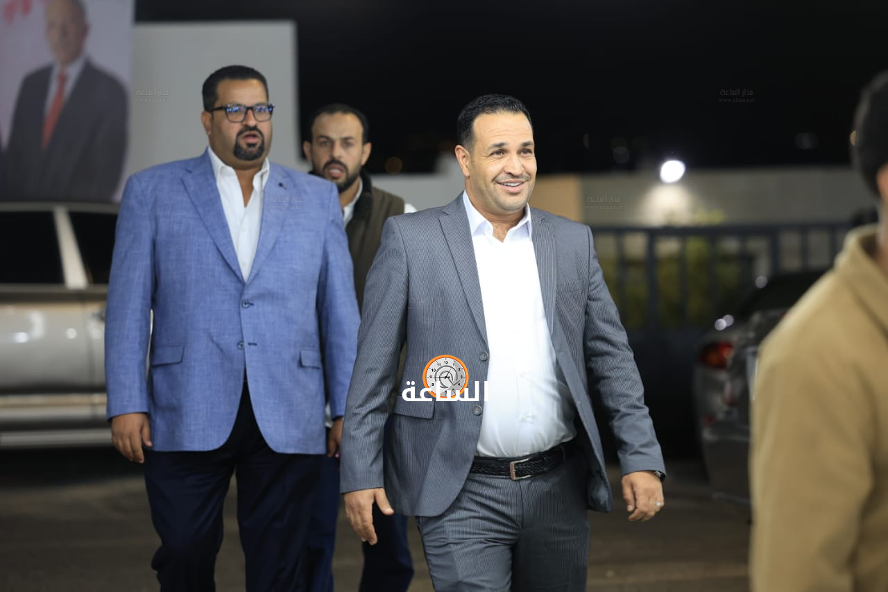 Madar Al-Saa Images 0.407235280723235