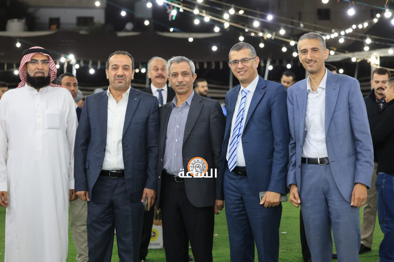 Madar Al-Saa Images 0.10592515308157535