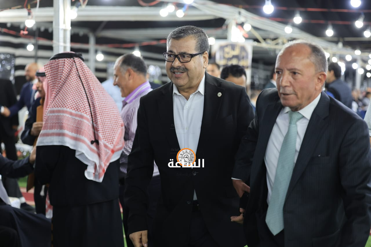 Madar Al-Saa Images 0.39061693808411524