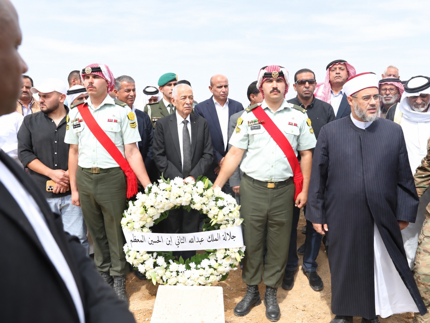 Madar Al-Saa Images 0.11685989541261166