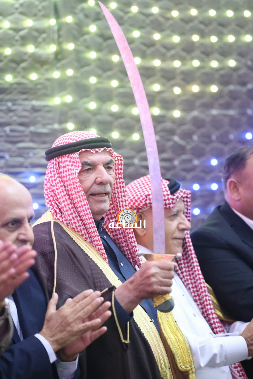 Madar Al-Saa Images 0.6236283124782149