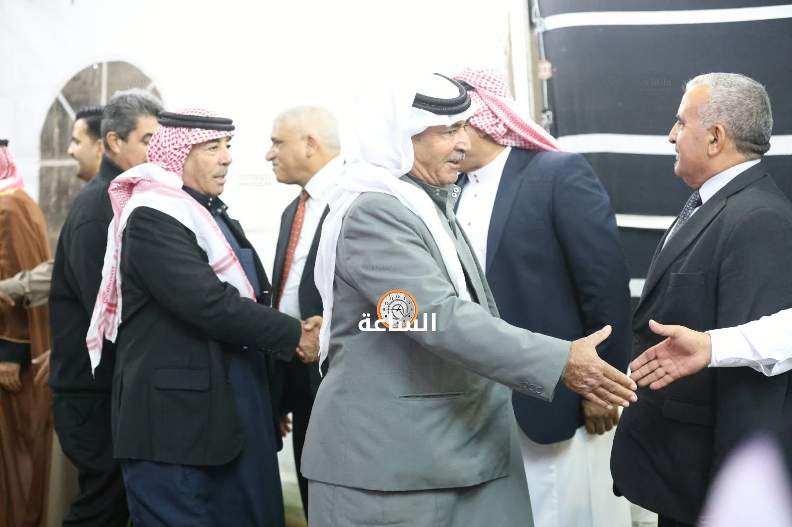 Madar Al-Saa Images 0.9511048770846997