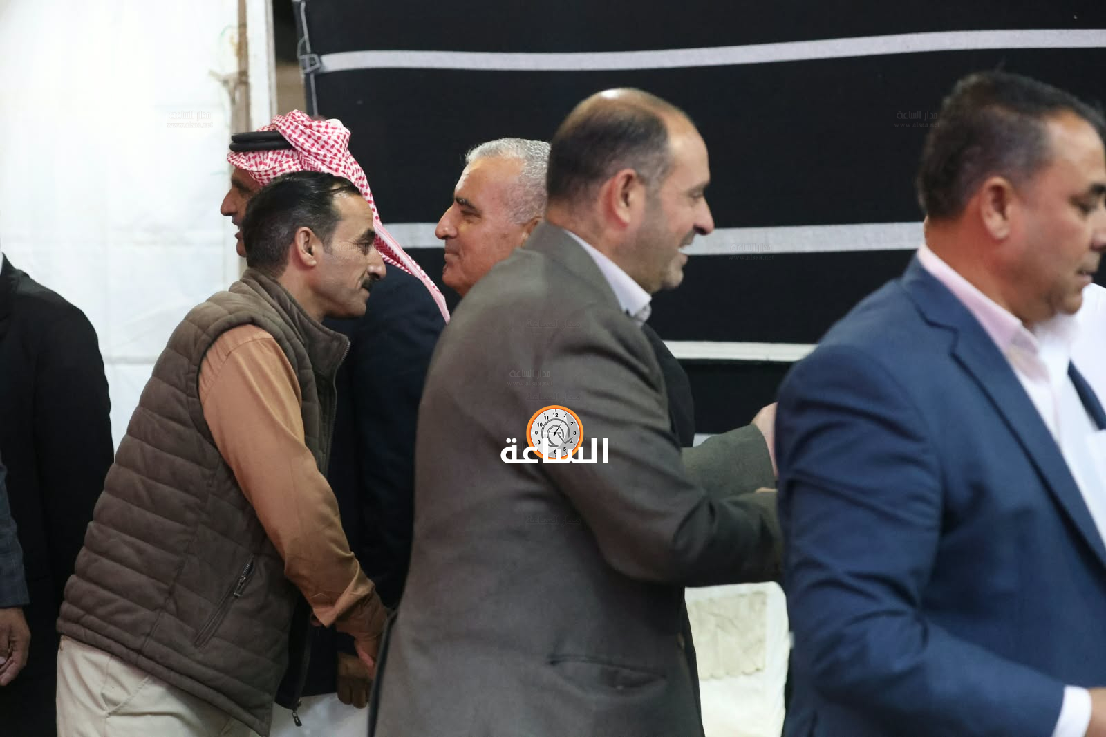 Madar Al-Saa Images 0.8547314982722336