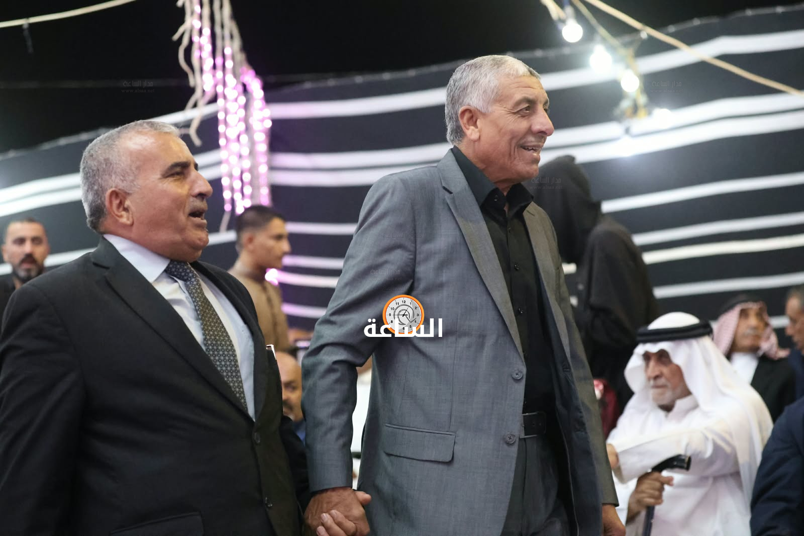 Madar Al-Saa Images 0.15823491186841687