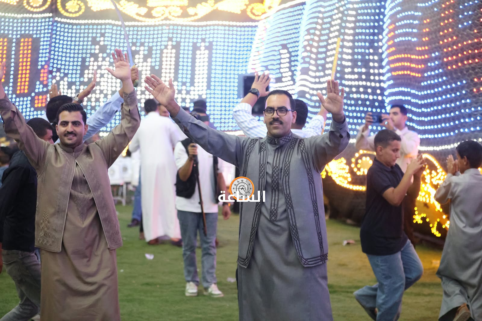 Madar Al-Saa Images 0.7351923299262755