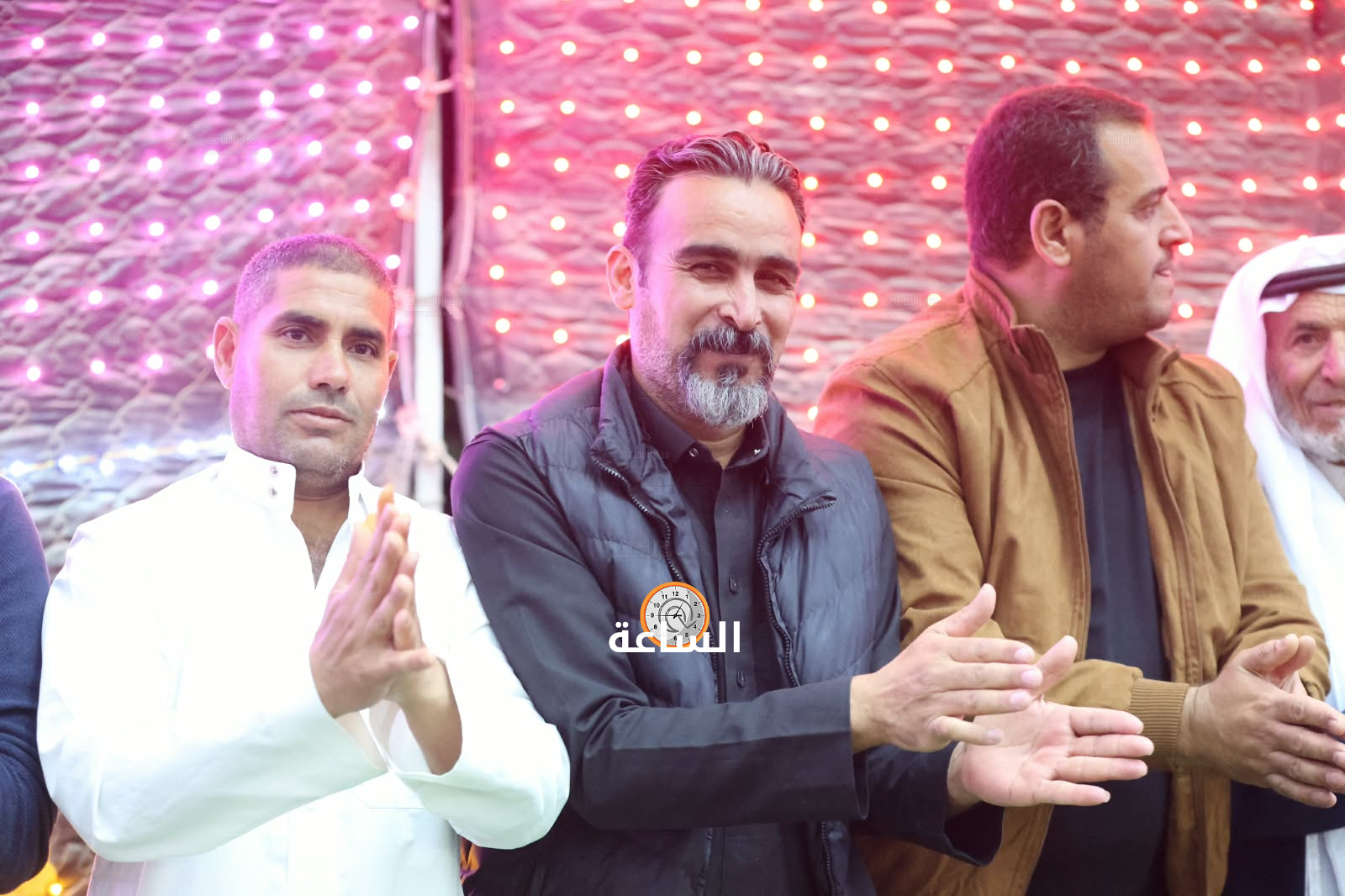 Madar Al-Saa Images 0.3649216318697961