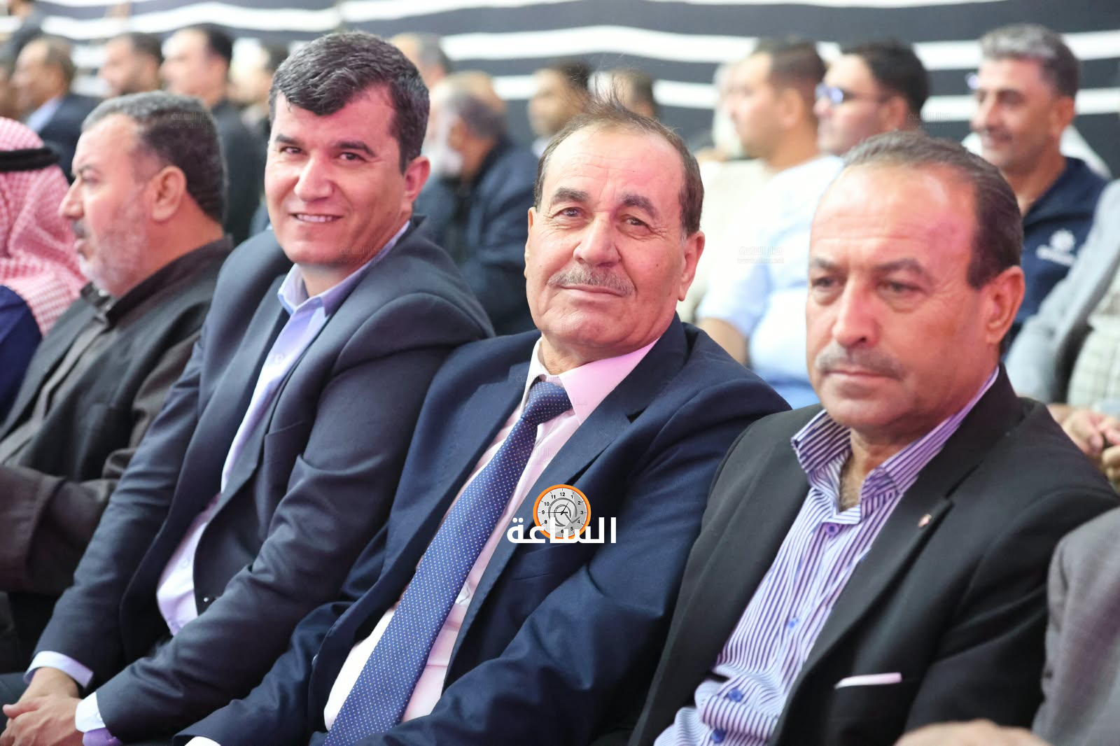 Madar Al-Saa Images 0.5054717559251719