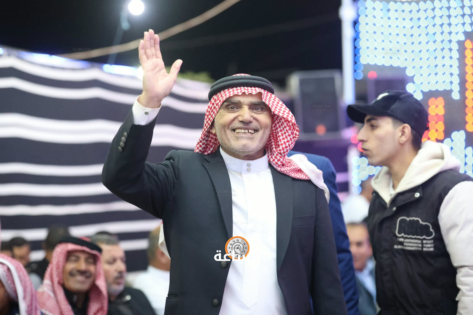 Madar Al-Saa Images 0.4132564196541797