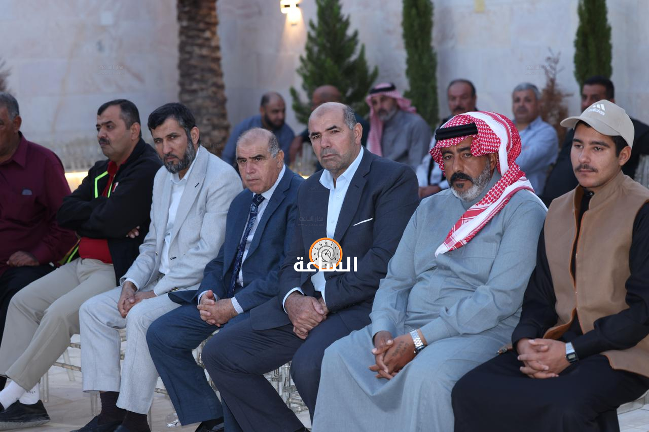 Madar Al-Saa Images 0.04320462126498181