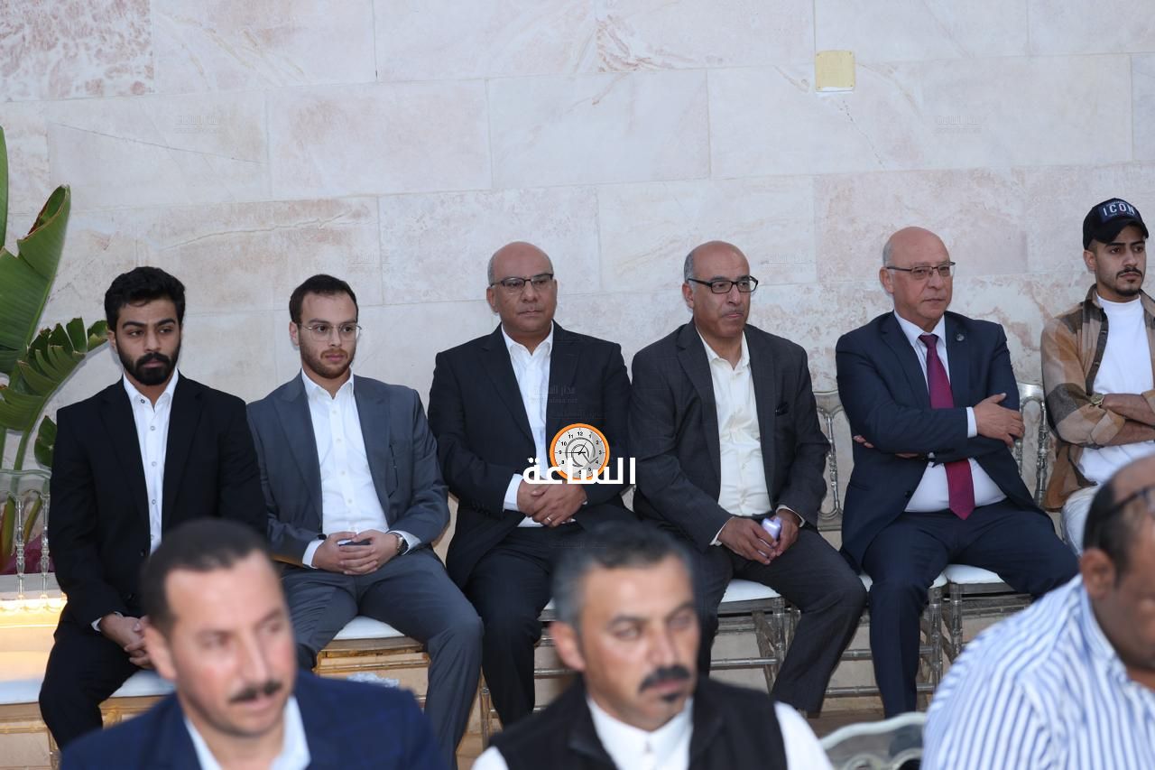 Madar Al-Saa Images 0.48658941823155877
