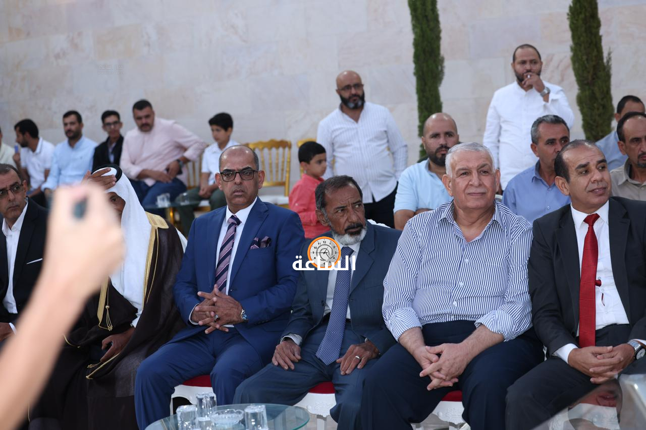 Madar Al-Saa Images 0.7096724263214998