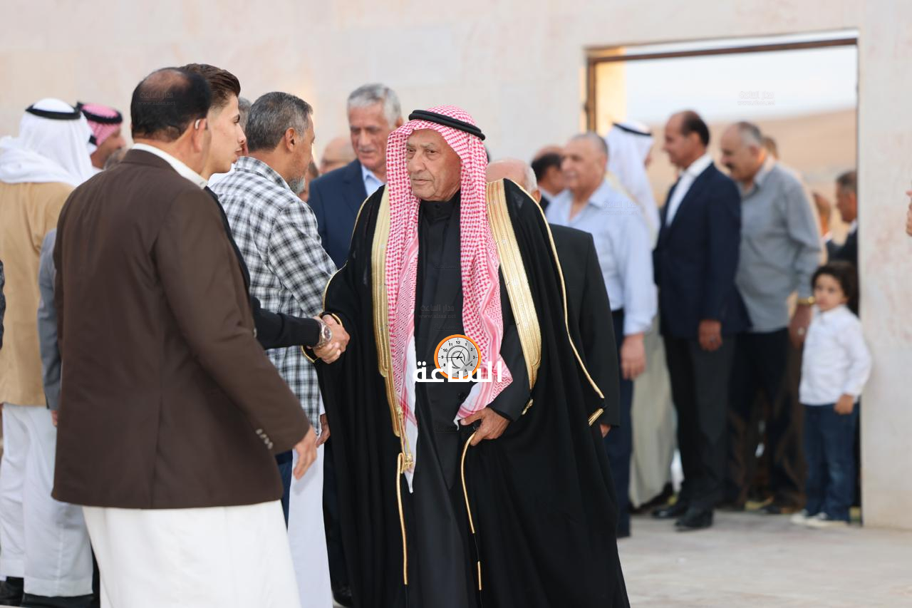 Madar Al-Saa Images 0.14329654690380345