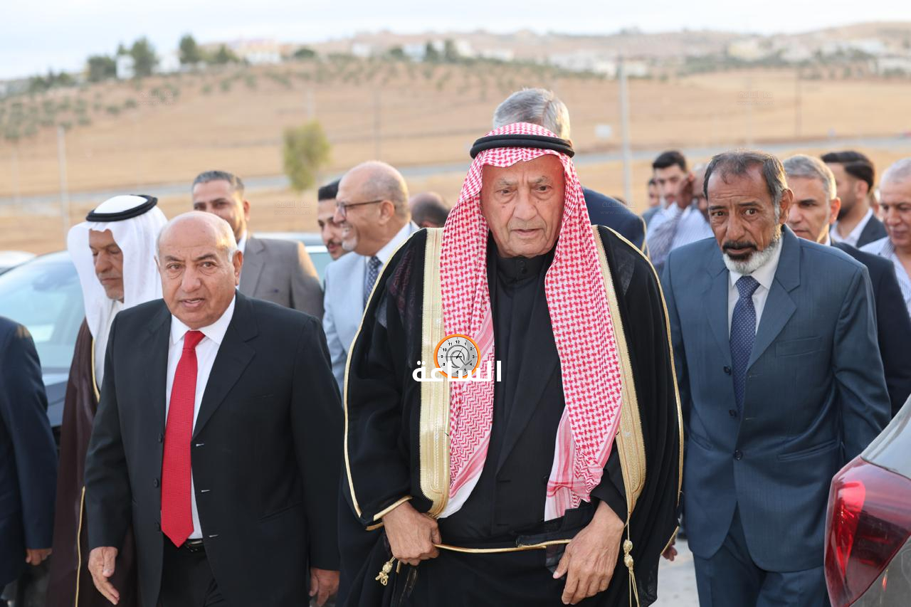 Madar Al-Saa Images 0.7460377018572485