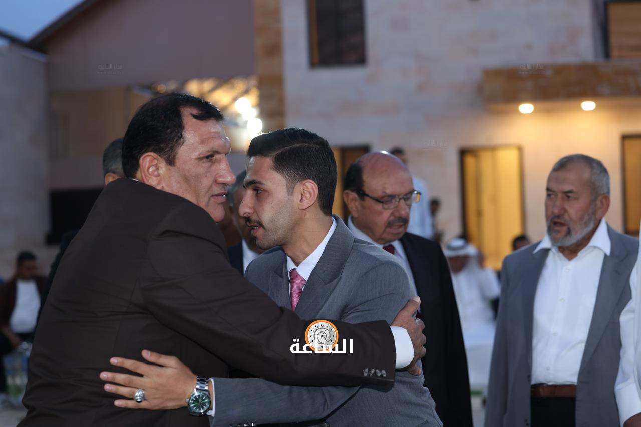 Madar Al-Saa Images 0.759413921548749
