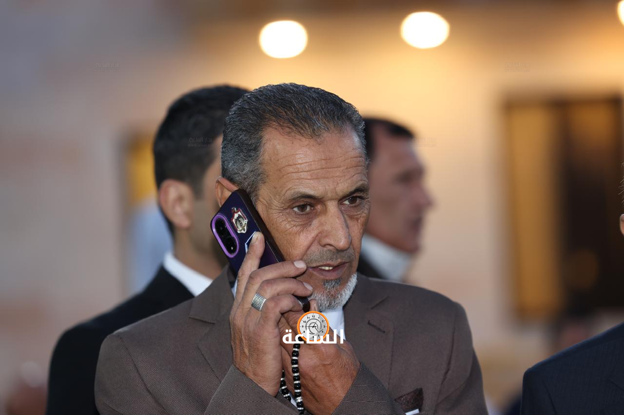 Madar Al-Saa Images 0.16122116974167477